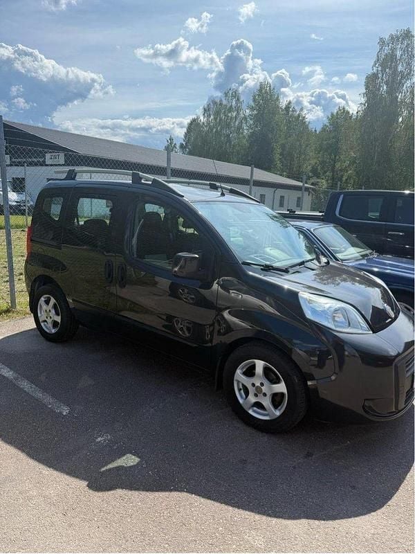 Svart Begagnad 2010 Fiat Fiorino Dynamic Minibuss | 30 000 kr - Bild 1/4