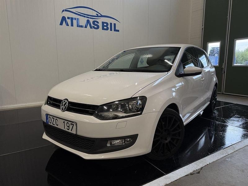 Vit Begagnad 2012 VW Polo Halvkombi | 109 900 kr (Dyr) - Bild 1/4