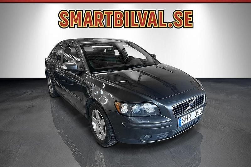 Begagnad Volvo S40 Summum 125 HK (91 kW) 2006 Grå Sedan