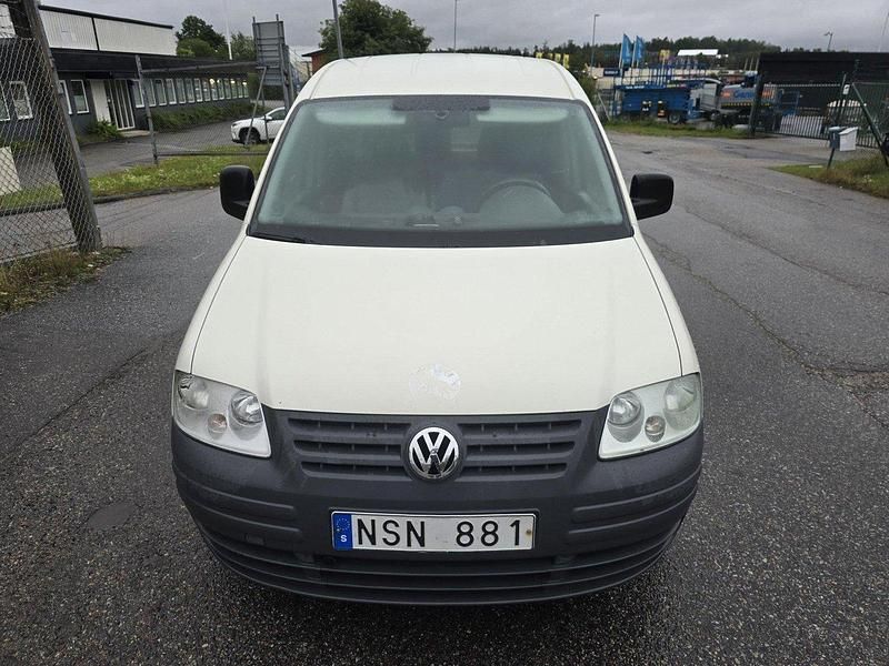 Vit Begagnad 2010 VW Caddy Maxi Minibuss | 52 000 kr - Bild 1/4