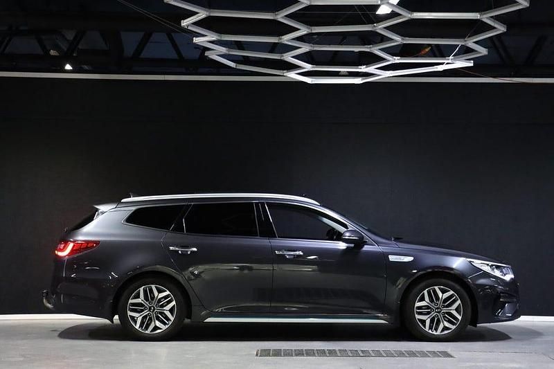 Begagnad Kia Optima Advance 205 HK (150 kW) 2019 Grå