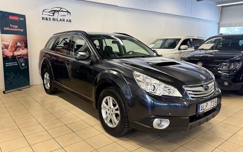 Grå Begagnad 2011 Subaru Outback Sedan | 84 900 kr (Bra pris) - Bild 1/4