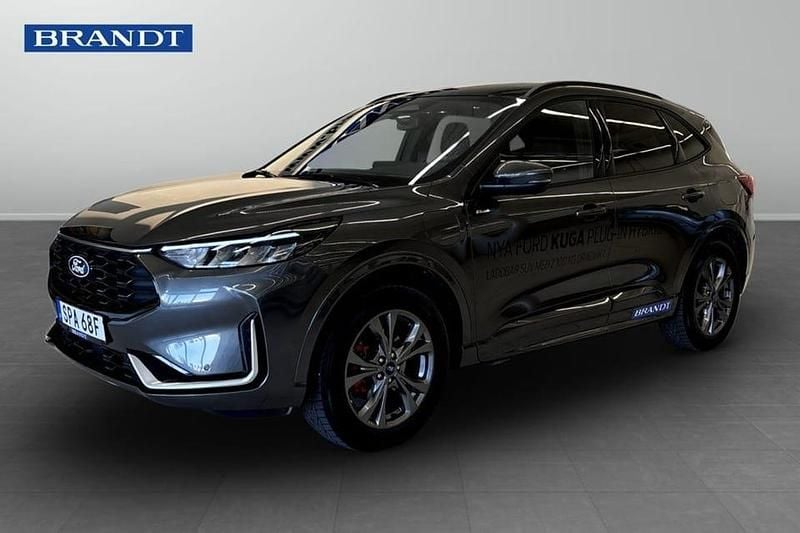 Grå Begagnad 2025 Ford Kuga Business Edition SUV | 590 300 kr - Bild 1/4