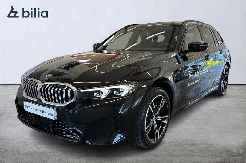 Svart Begagnad 2025 BMW 330e M Sport Kombi | 579 000 kr - Bild 1/3