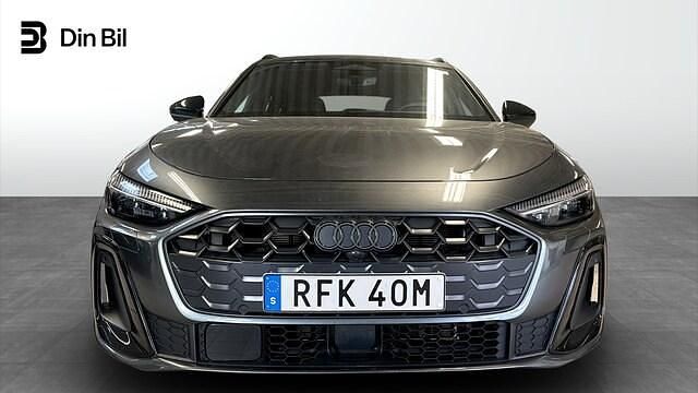 Begagnad Audi A5 S-Line 204 HK (150 kW) 2024 Grå Kombi