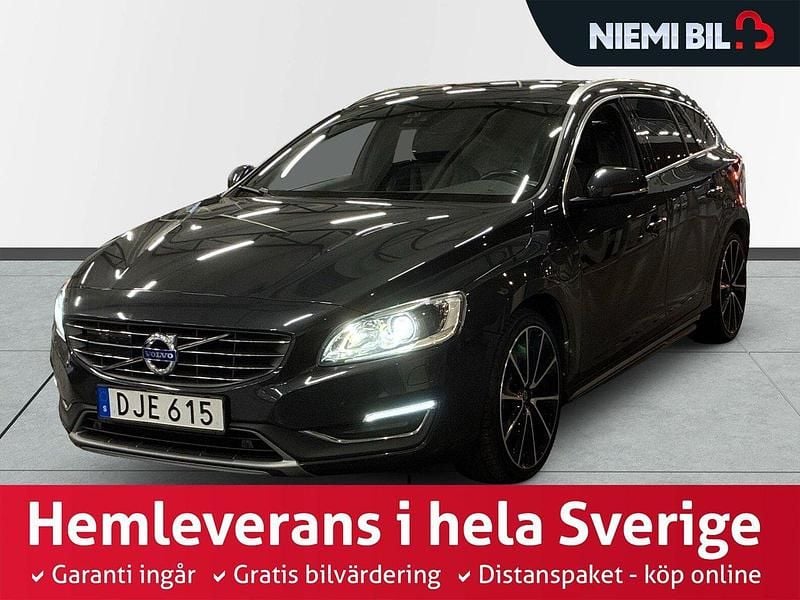 Grå Begagnad 2016 Volvo V60 Summum Kombi | 234 900 kr (Dyr) - Bild 1/3