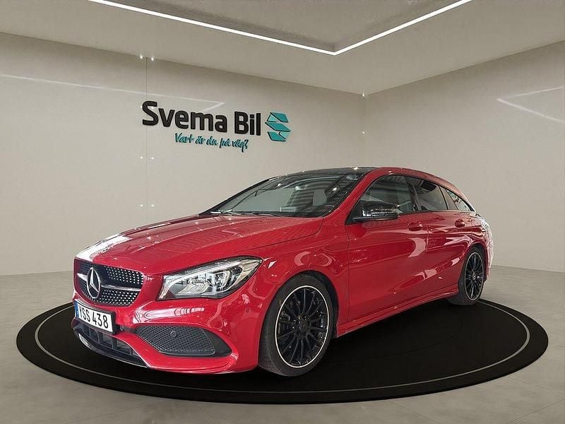 Röd Begagnad 2017 Mercedes CLA200 Shooting Brake AMG Kombi | 219 900 kr (Marknadspris) - Bild 1/4