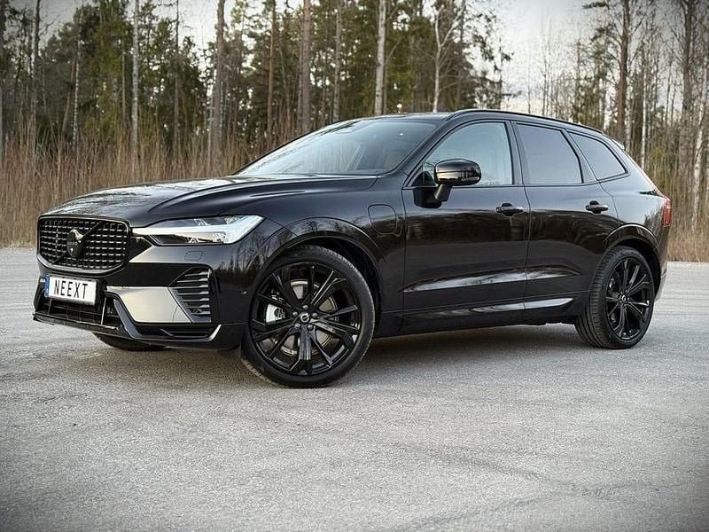 Svart Begagnad 2025 Volvo XC60 Ultra SUV | 699 900 kr (Dyr) - Bild 1/4