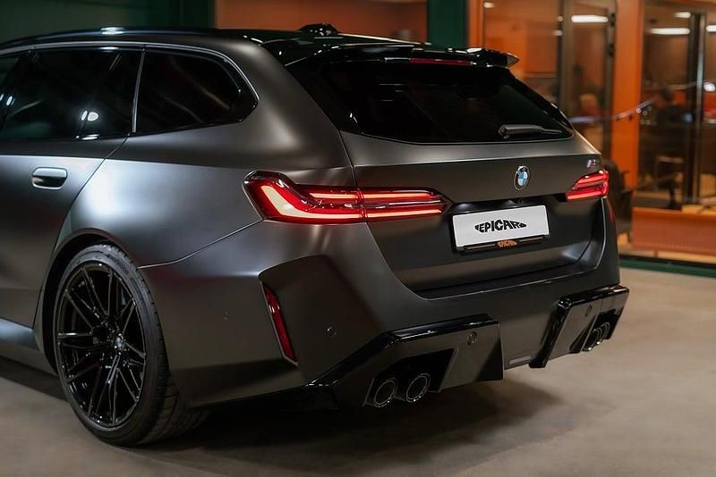 Ny BMW M5 585 HK (430 kW) 2025 Grå Kombi