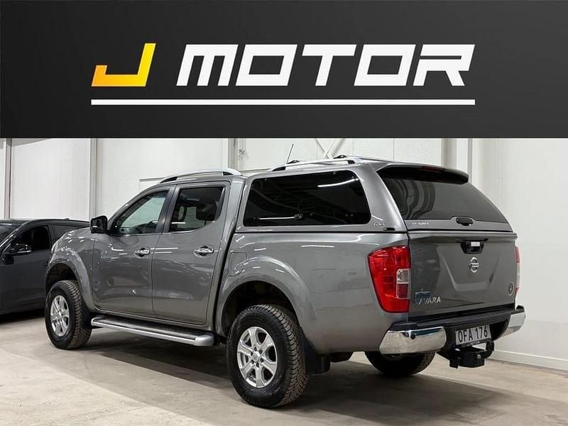 Begagnad Nissan Navara Tekna 190 HK (139 kW) 2017 Grå Pickup