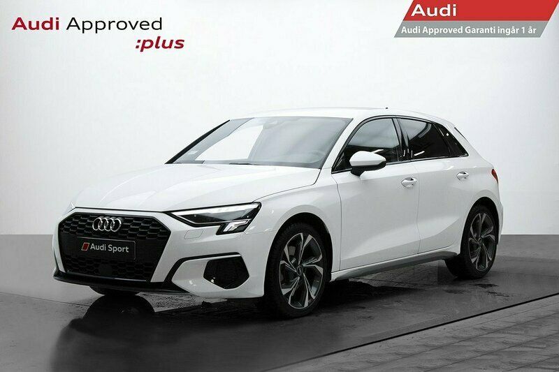 Vit Begagnad 2021 Audi A3 Sportback Proline Halvkombi | 319 000 kr - Bild 1/4