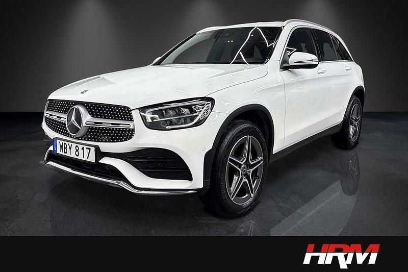 Vit Begagnad 2021 Mercedes E300 Premium SUV | 439 900 kr (Dyr) - Bild 1/4