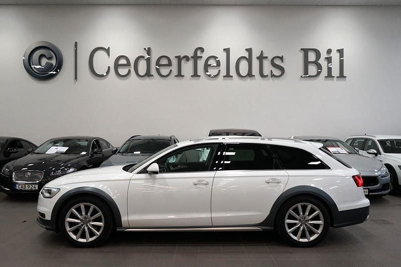 Vit Begagnad 2015 Audi A6 Allroad Comfort Kombi | 239 800 kr (Dyr) - Bild 1/4