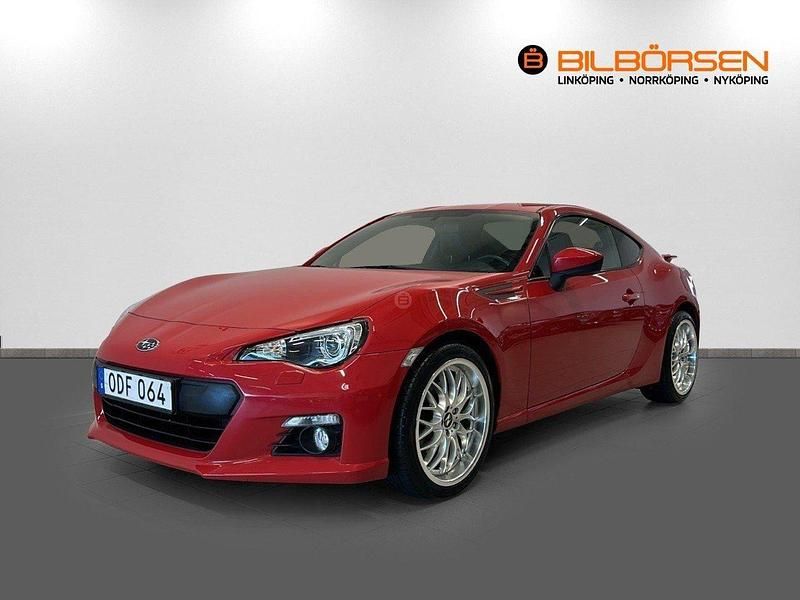Röd Begagnad 2016 Subaru BRZ Sport Sportkupé | 289 900 kr - Bild 1/4