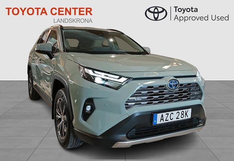 Begagnad Toyota RAV4 2024 Grön SUV