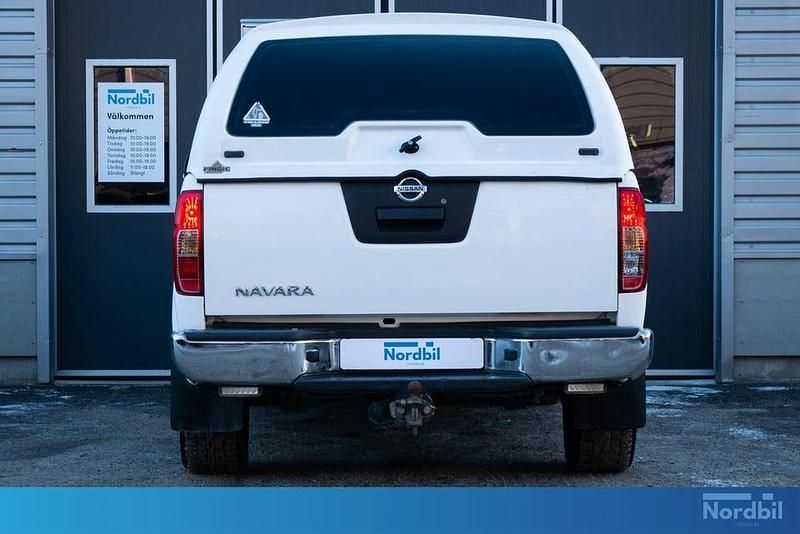 Begagnad Nissan Navara 231 HK (169 kW) 2015 Vit Pickup