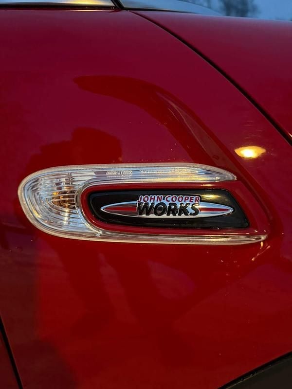 Begagnad Mini John Cooper Works 231 HK (169 kW) 2020 Halvkombi