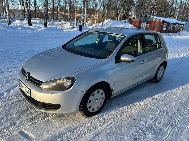 Begagnad VW Golf VI 122 HK (89 kW) 2010 Halvkombi