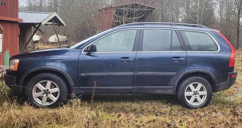Begagnad 2004 Volvo XC90 SUV | 15 000 kr (Superpris) - Bild 1/4