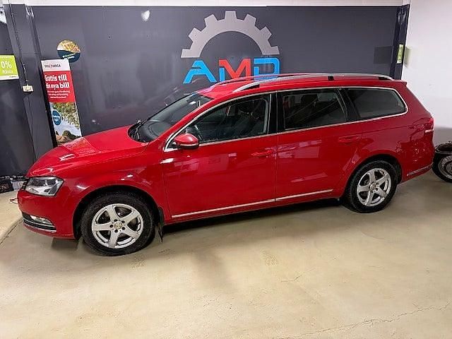 Begagnad VW Passat 150 HK (110 kW) 2011 Röd Kombi