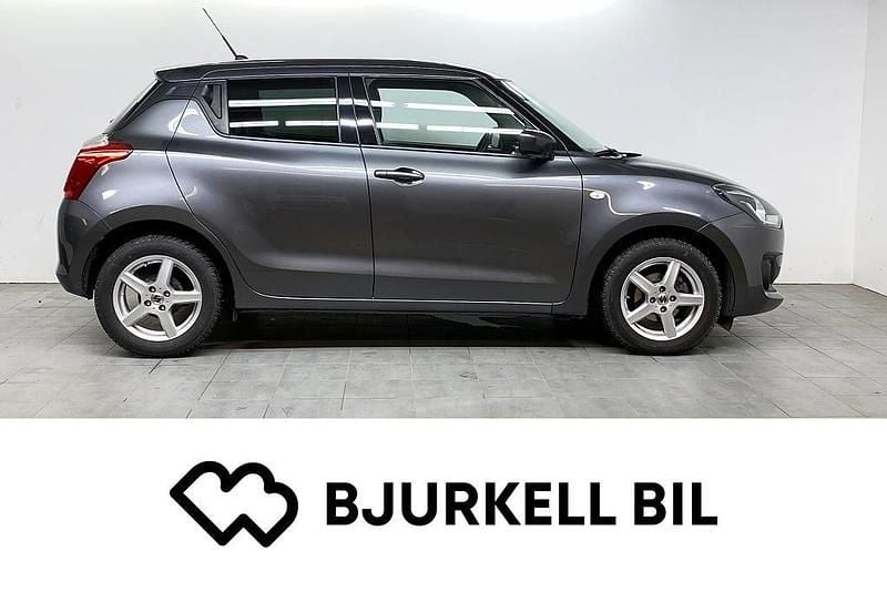 Begagnad Suzuki Swift 83 HK (61 kW) 2022 Grå Halvkombi