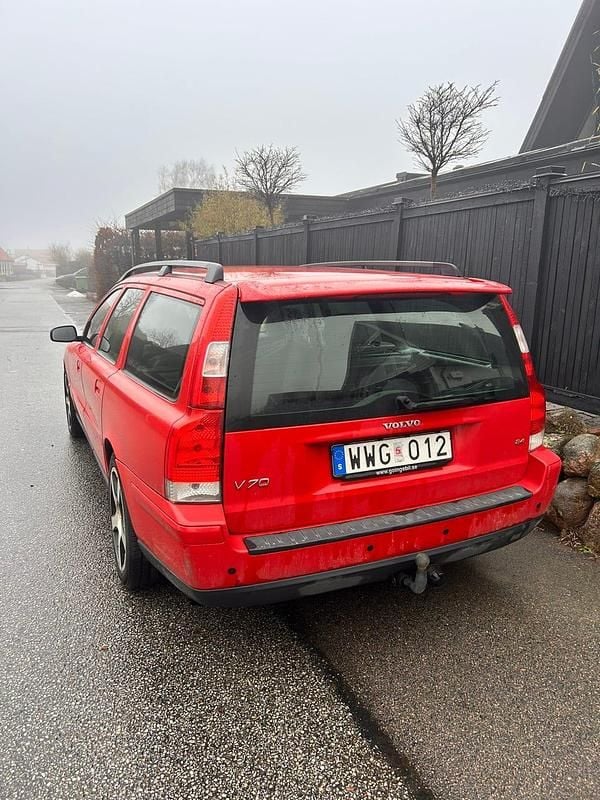 Begagnad Volvo V70 170 HK (125 kW) 2006 Kombi