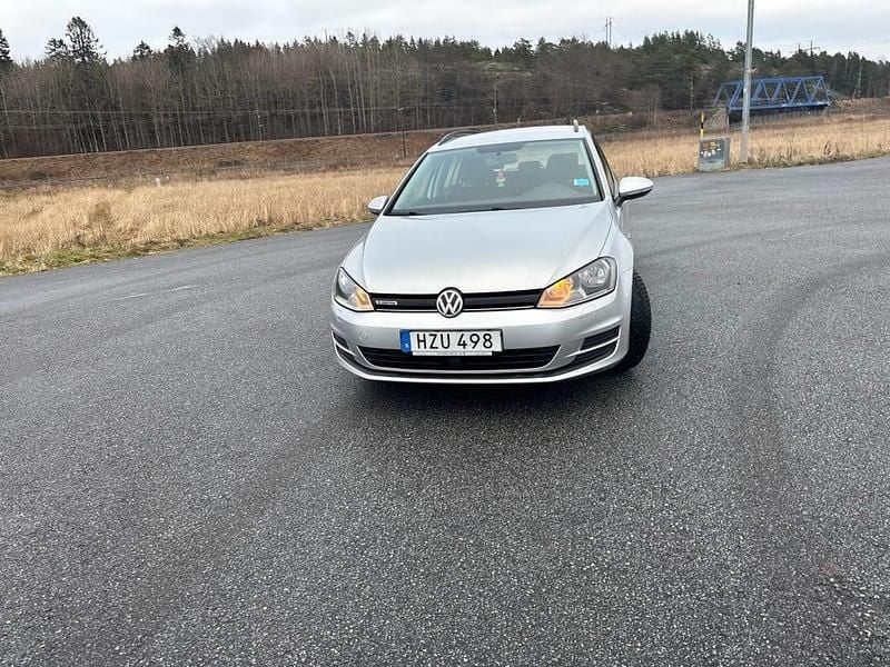 Begagnad VW Golf VII 110 HK (80 kW) 2016