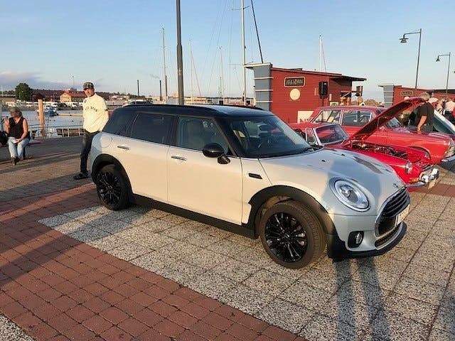 Begagnad 2017 Mini Cooper D Clubman Kombi | 180 000 kr (Dyr) - Bild 1/4
