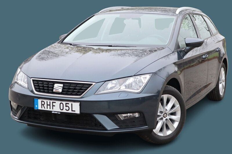Mörkgrå Begagnad 2020 Seat Leon ST Style Kombi | 158 000 kr (Marknadspris) - Bild 1/4