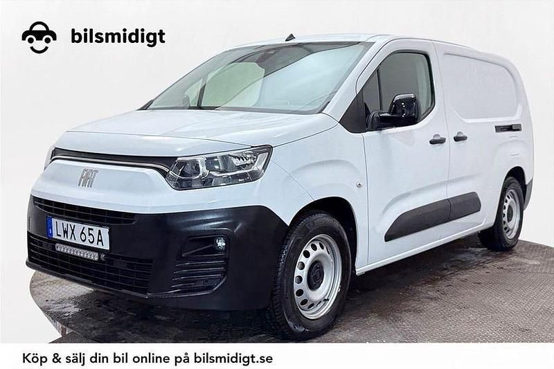Vit Begagnad 2023 Fiat e-Doblò L2 50 kWh Minibuss | 269 900 kr - Bild 1/3