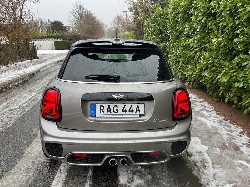 Begagnad Mini John Cooper Works 192 HK (141 kW) 2020 Halvkombi