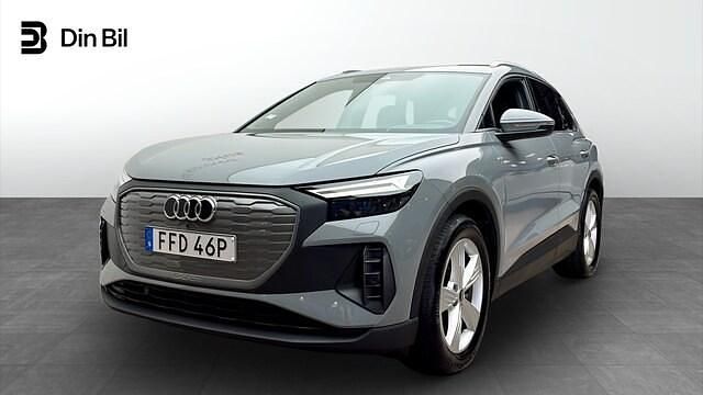 Begagnad Audi Q4 e-tron Proline 125 kW (170 HK) 2022 Grå SUV