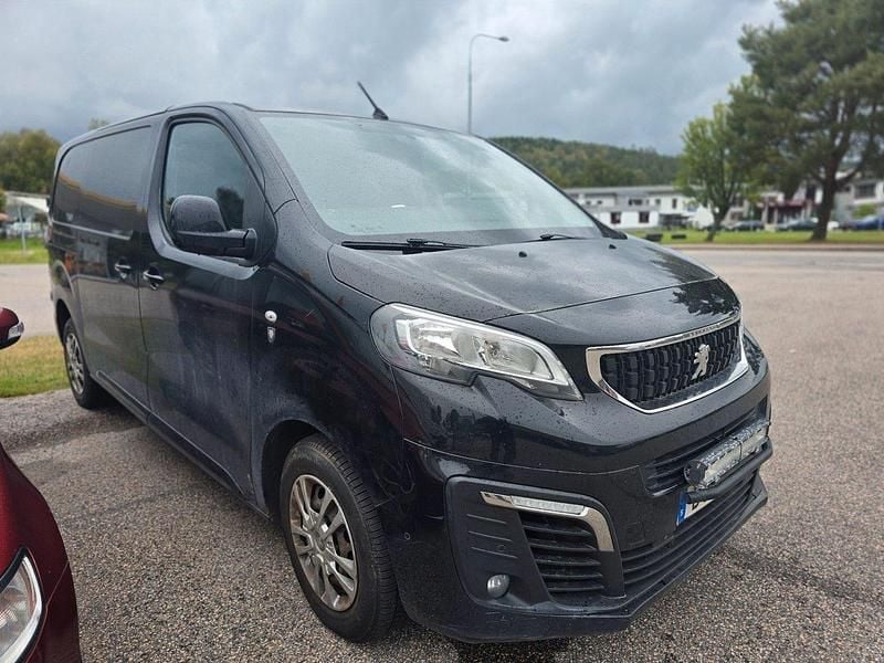 Svart Begagnad 2017 Peugeot Expert Van | 75 000 kr (Superpris) - Bild 1/1