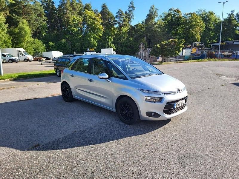 Silver Begagnad 2013 Citroën C4 Picasso Minibuss | 79 000 kr (Marknadspris) - Bild 1/4