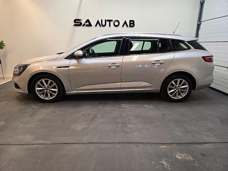 Begagnad Renault Mégane GrandTour 116 HK (85 kW) 2019 Silver Kombi