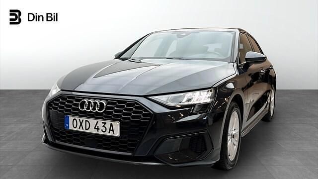 Manhattangrå metallic Begagnad 2022 Audi A3 Proline | 269 000 kr (Marknadspris) - Bild 1/4