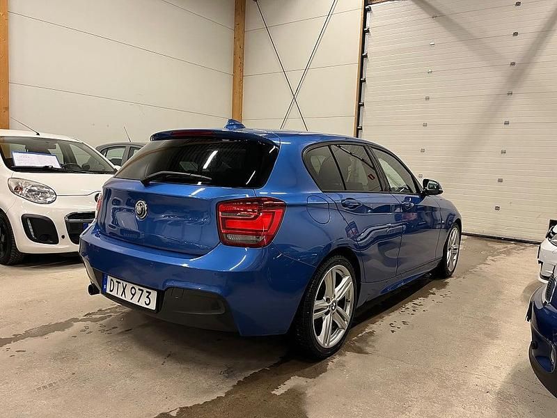 Begagnad BMW 116 M Sport 136 HK (100 kW) 2014 Blå Halvkombi