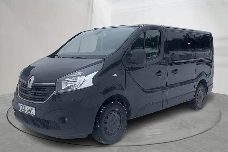Svart Begagnad 2022 Renault Trafic | 182 000 kr (Superpris) - Bild 1/4