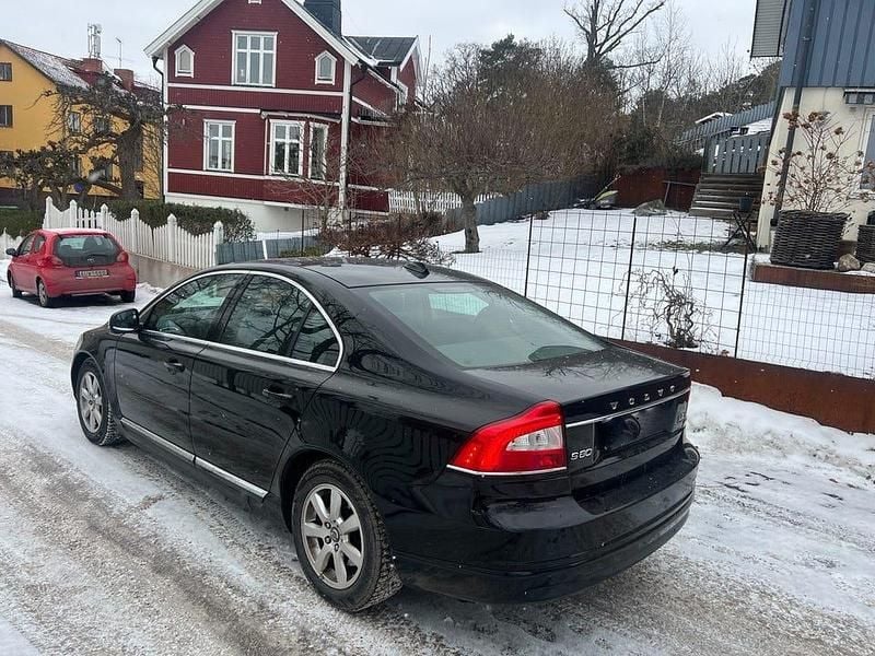 Begagnad Volvo S80 115 HK (84 kW) 2014 Svart Sedan
