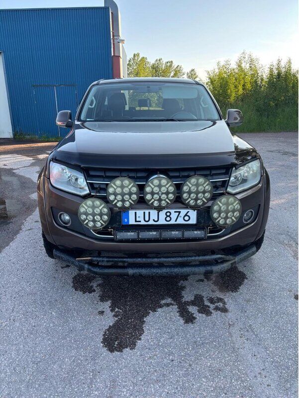 Brun Begagnad 2011 VW Amarok Highline Pickup | 130 000 kr (Lite dyr) - Bild 1/4