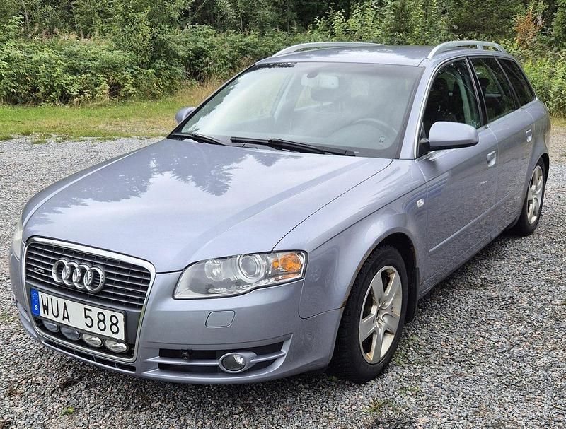 Silver Begagnad 2005 Audi A4 Kombi | 8 000 kr - Bild 1/4