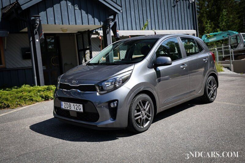 Grå Begagnad 2020 Kia Picanto Advance Halvkombi | 124 900 kr (Marknadspris) - Bild 1/4