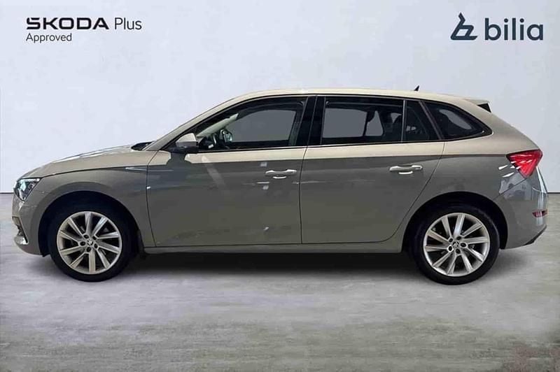 Grå Begagnad 2022 Skoda Scala Halvkombi | 199 000 kr - Bild 1/1
