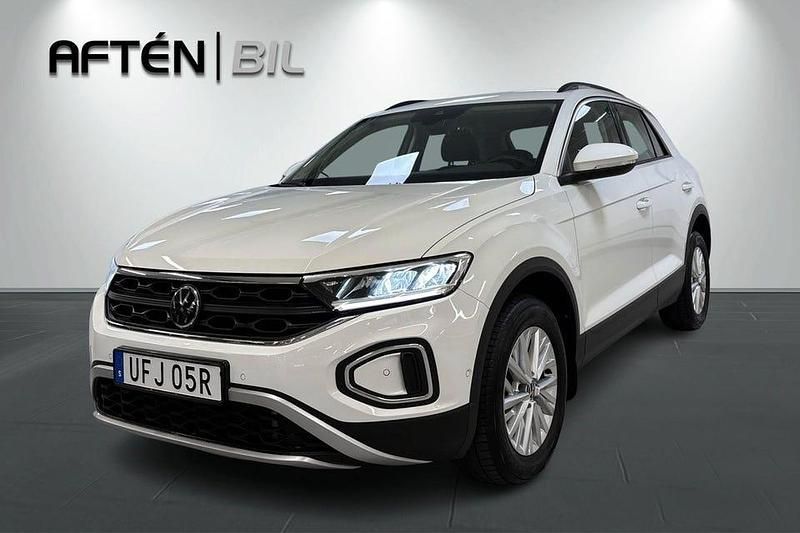 Vit Begagnad 2024 VW T-Roc SUV | 289 800 kr (Marknadspris) - Bild 1/3