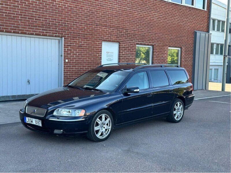 Blå Begagnad 2007 Volvo V70 Summum Kombi | 29 000 kr (Superpris) - Bild 1/4