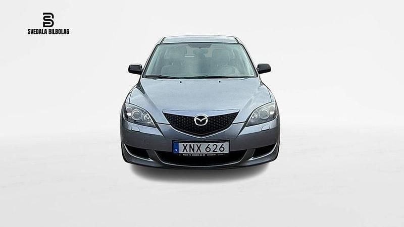 Begagnad Mazda 3 Inclusive 106 HK (77 kW) 2006 Grå