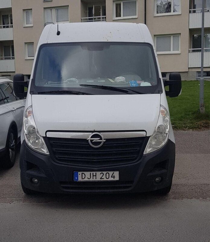 Vit Begagnad 2015 Opel Movano Van | 79 000 kr - Bild 1/4