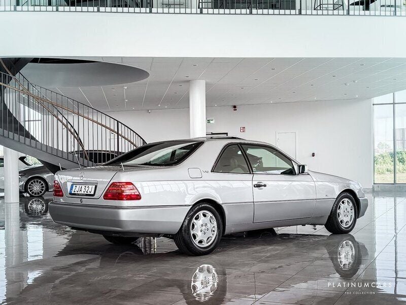 Begagnad Mercedes S600 394 HK (289 kW) 1993 Grå Sedan
