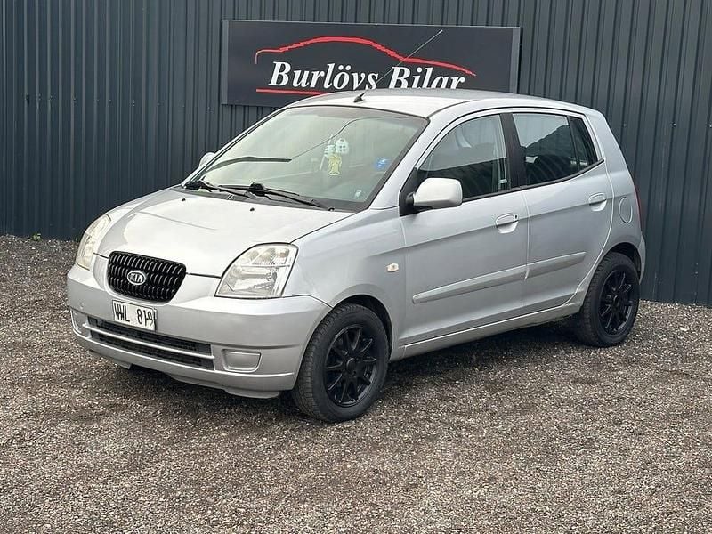 Begagnad Kia Picanto EX 65 HK (47 kW) 2005 Silver Halvkombi