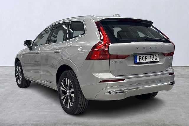 Begagnad Volvo XC60 Core 349 HK (256 kW) 2024 Silver SUV